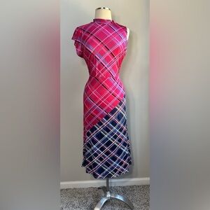 Vibrant Red & Navy Plaid Midi Dress – Size Large